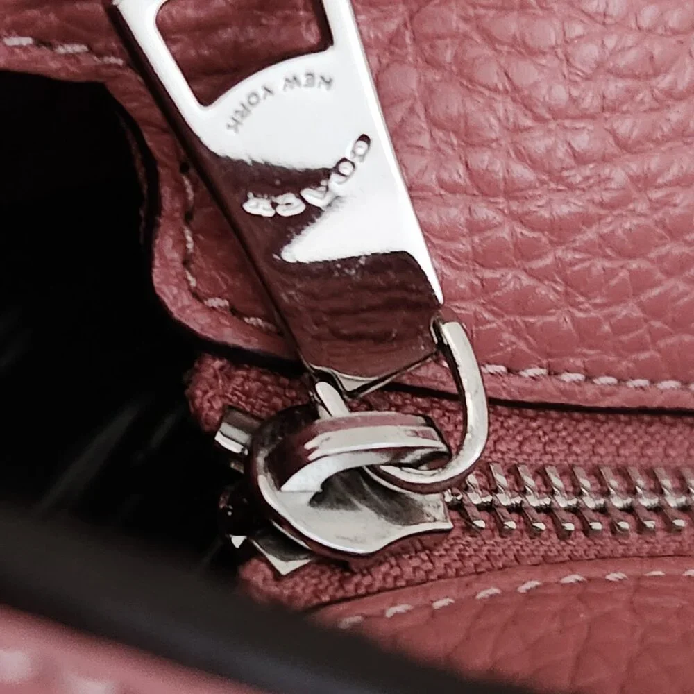 Like New Coach Elle Dusty Pink Leather Shoulder Bag Purse